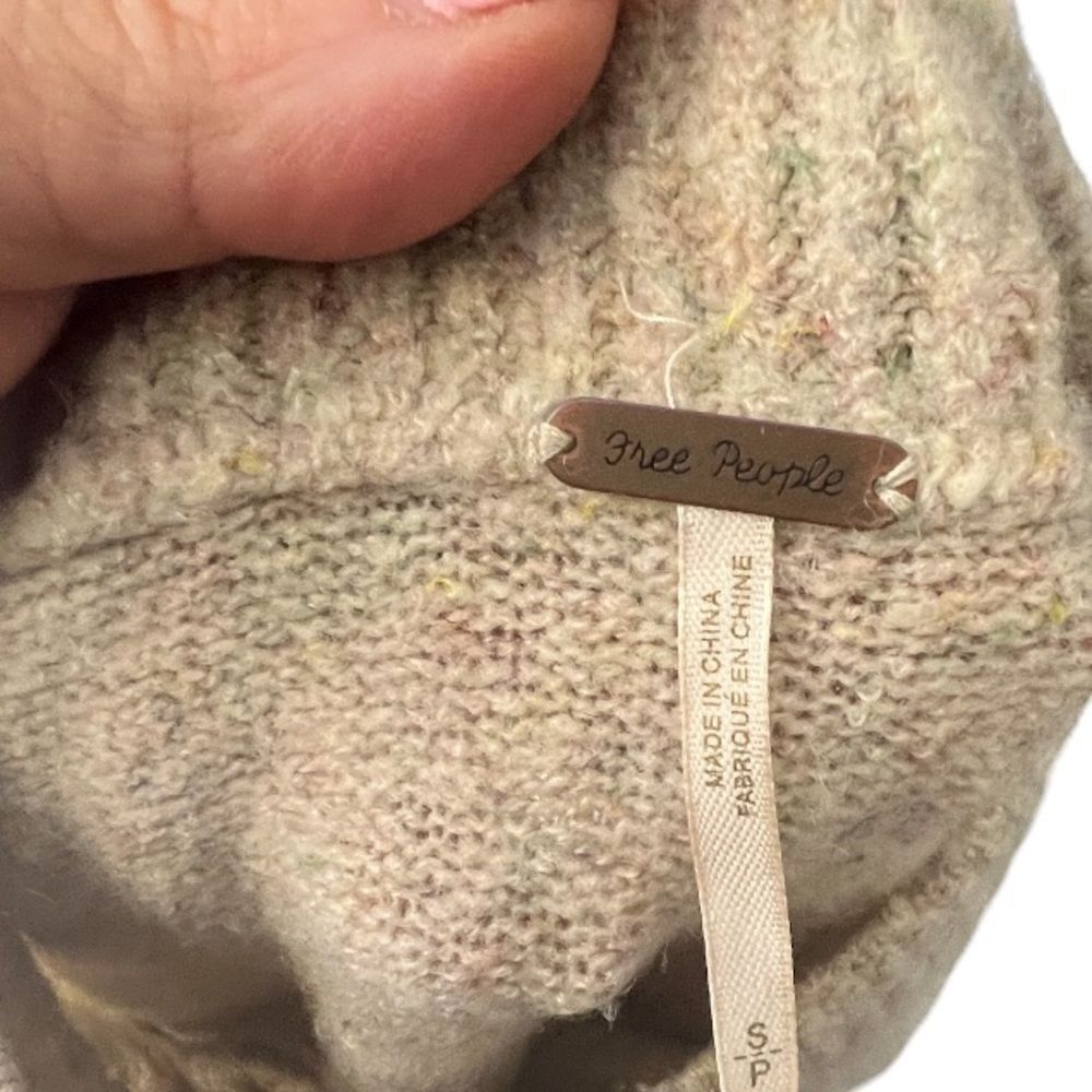 Free People Sweater - Picture 6 of 8